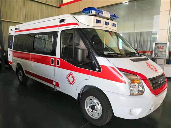 佳木斯福特V362救护车